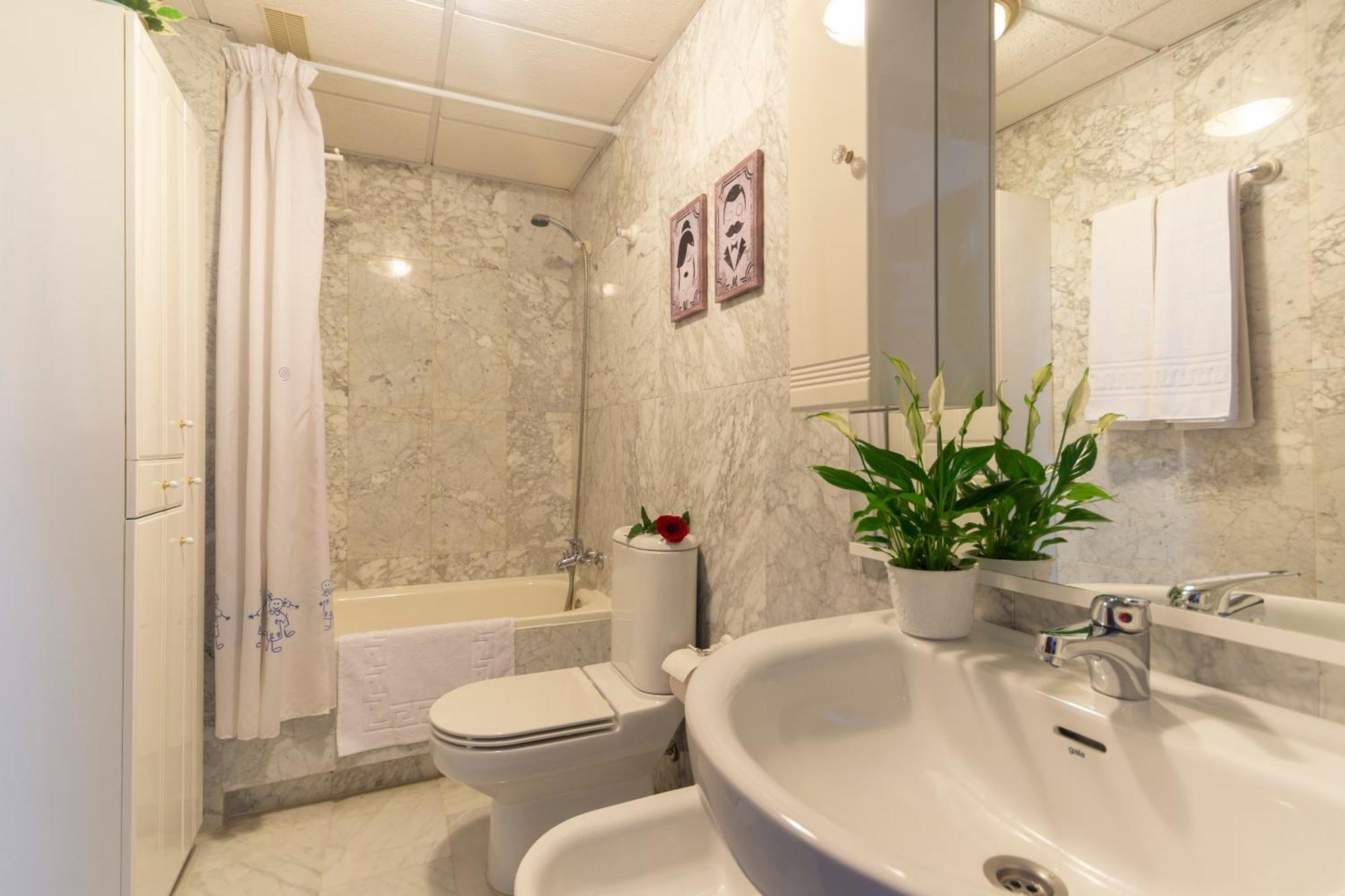 Apartamento Adultos Centro N V 1 Free Parking Granada Exteriér fotografie
